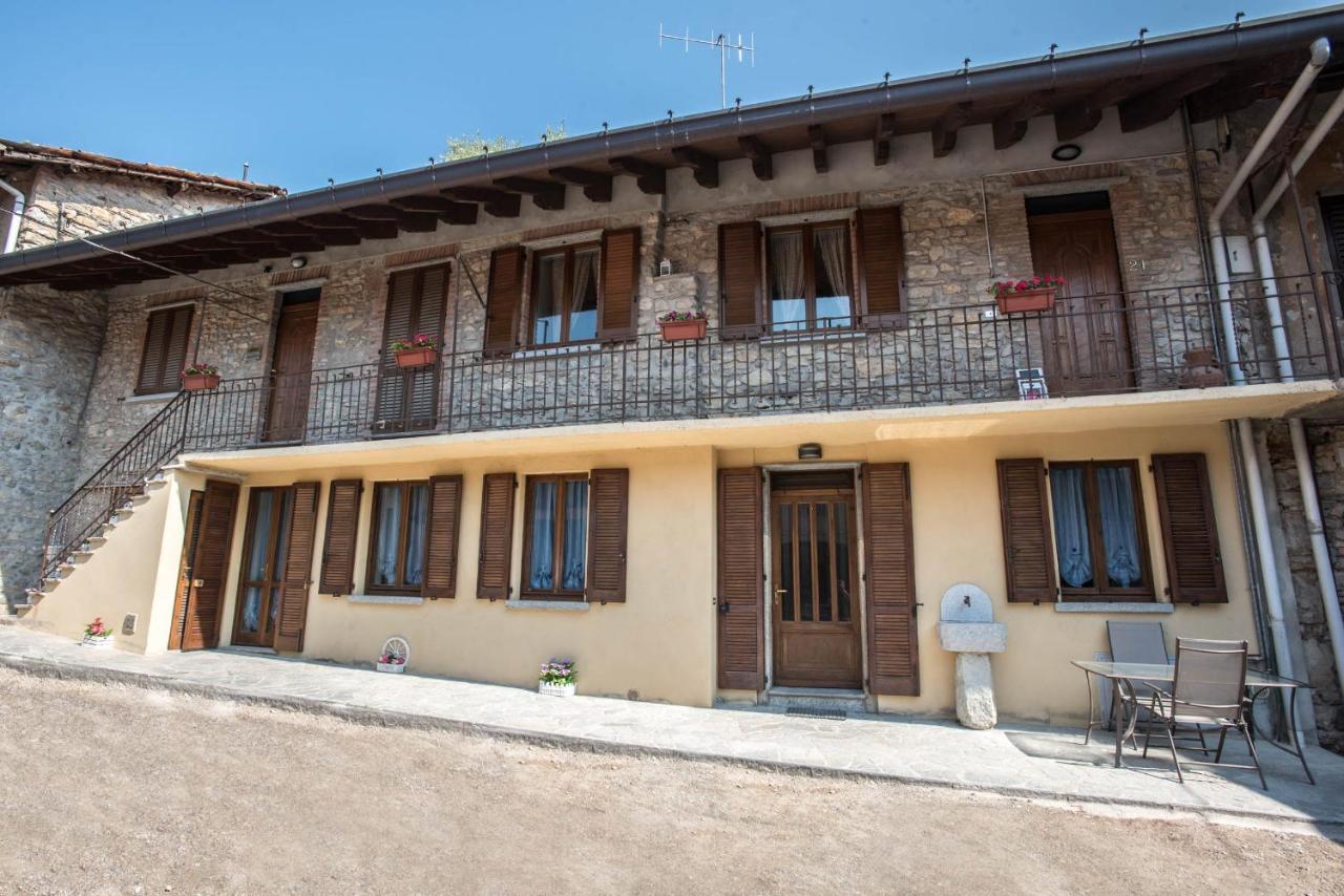 B&B La Corte And Home Restaurant - Free Parking - 10 Minutes To The Lake And Centre Como Zewnętrze zdjęcie
