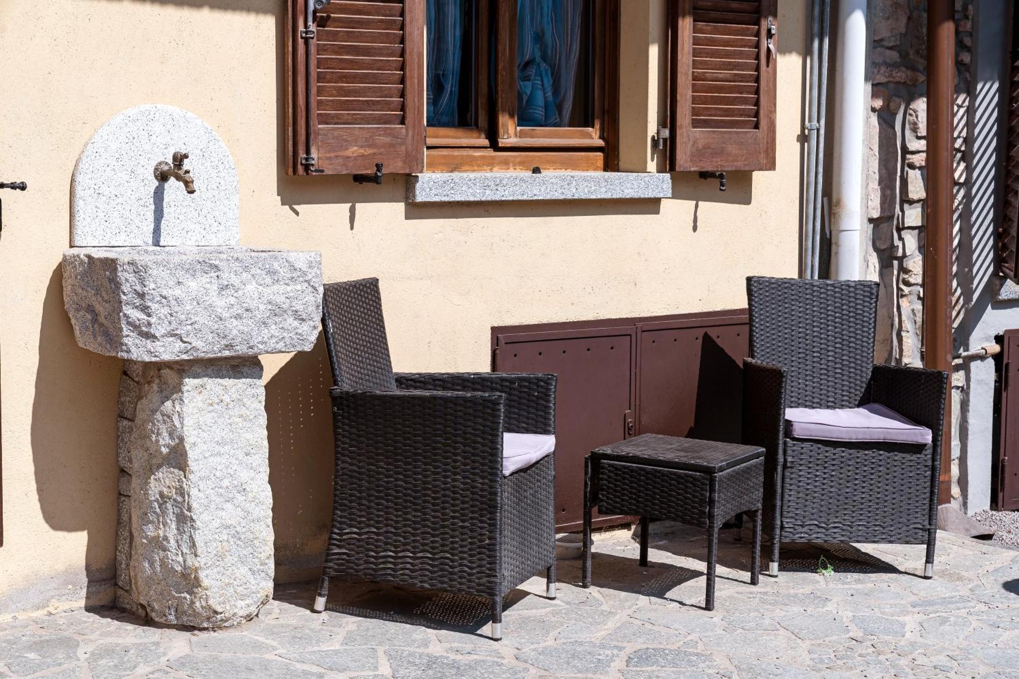 B&B La Corte And Home Restaurant - Free Parking - 10 Minutes To The Lake And Centre Como Zewnętrze zdjęcie