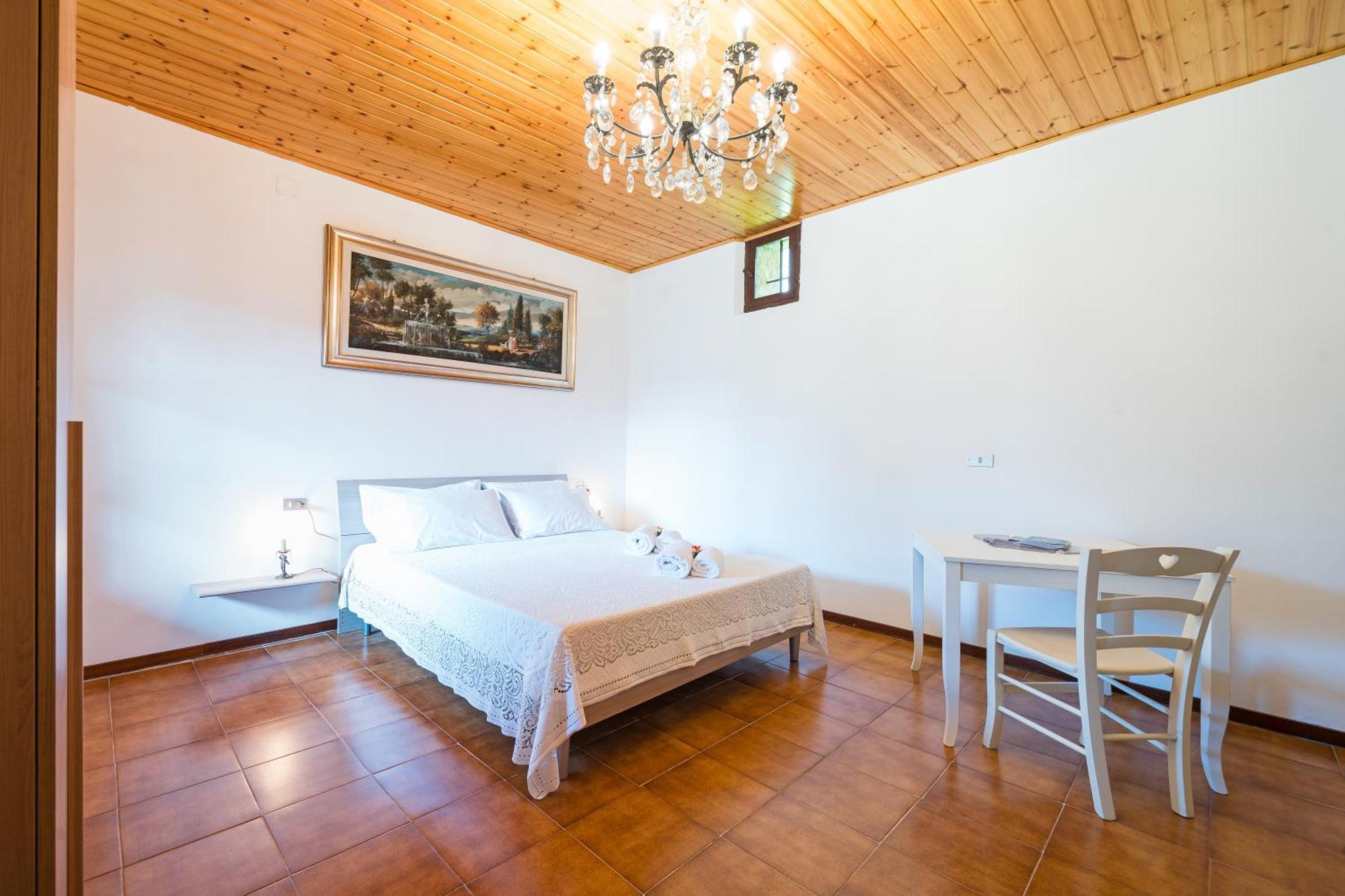B&B La Corte And Home Restaurant - Free Parking - 10 Minutes To The Lake And Centre Como Zewnętrze zdjęcie
