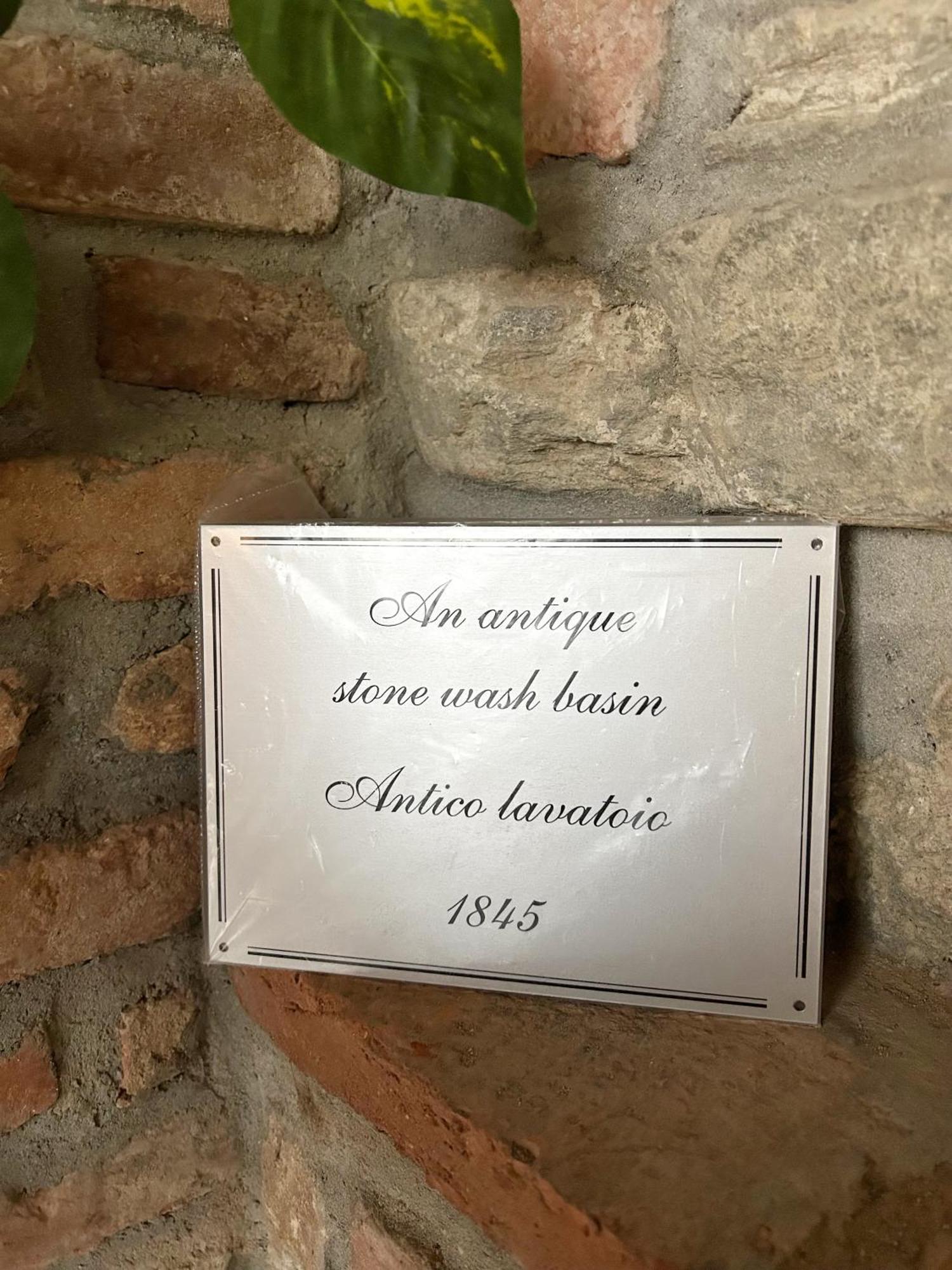 B&B La Corte And Home Restaurant - Free Parking - 10 Minutes To The Lake And Centre Como Zewnętrze zdjęcie